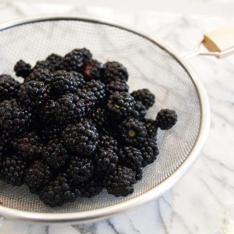 Blackberry, Peach, and Rosemary Crisp