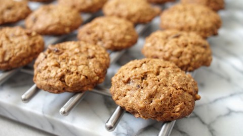 Winter Spice Oatmeal Cookies