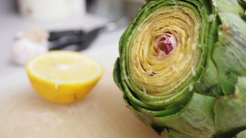 Steamed Artichokes with Garlic-Tarragon Mayonnaise