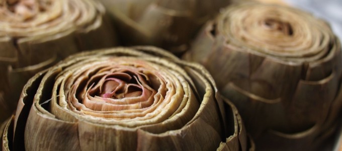 Steamed Artichokes with Garlic-Tarragon Mayonnaise