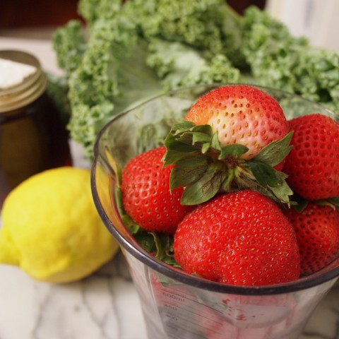 (Mostly) Vegan Green Berry Smoothie