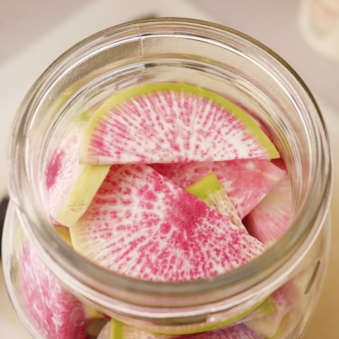 Pickled Radishes: In All the Colors of the Rainbow